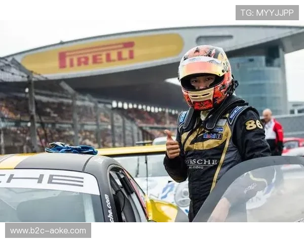 F1车手参与社区推广活动，助力基层赛车运动发展